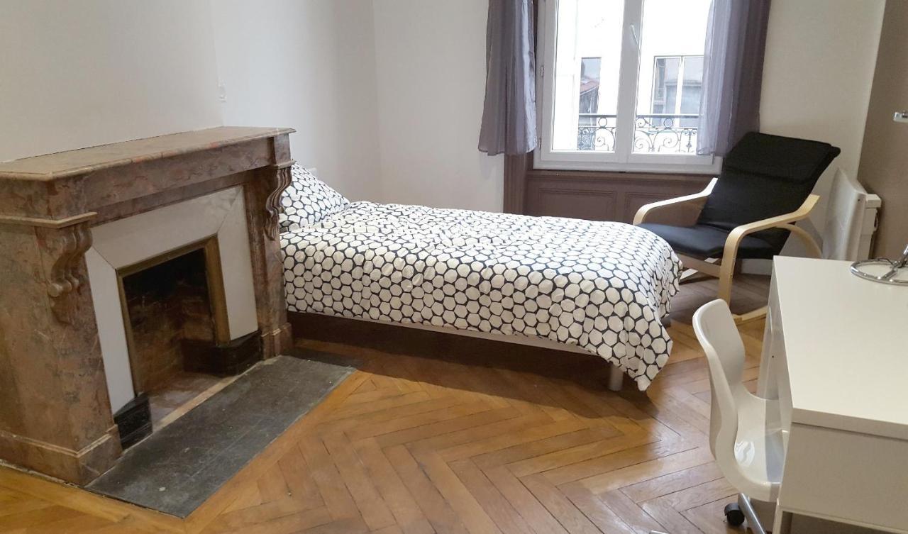 L'Haussmannien Stephanois Apartment Сент Етиен Екстериор снимка
